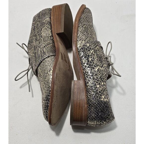 James Chan Gracie Embossed Snakeskin Lace-up Flats Metallic Pointed Toe 6 B - Picture 5 of 8